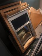 2 Kleine velux ramen (goede staat, volledig pakket), Doe-het-zelf en Bouw, Ophalen, Gebruikt, Minder dan 80 cm, Minder dan 80 cm