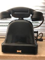 Antieke telefoon met zwengel, Ophalen