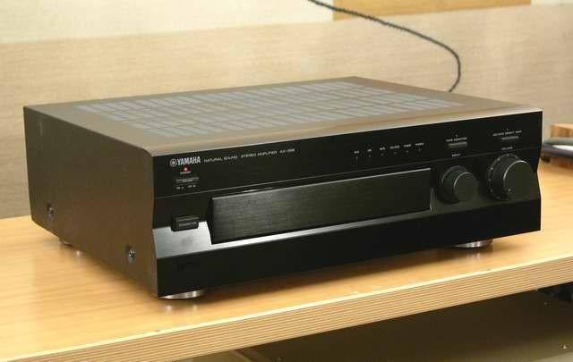 Yamaha AX-396 versterker 2-kanaals
5 lineaire ingangen (150m, TV, Hi-fi & Vidéo, Enlèvement, Comme neuf, Yamaha