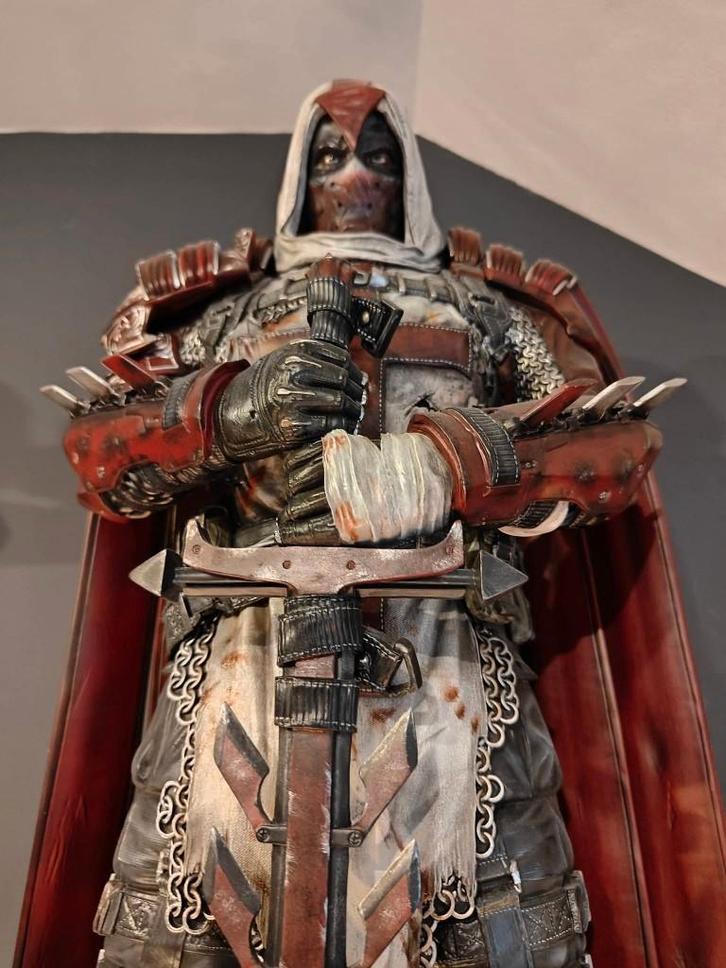 The Museum Masterline Batman : Arkham Knight Azrael, Collections, Collections Autre, Comme neuf, Enlèvement ou Envoi