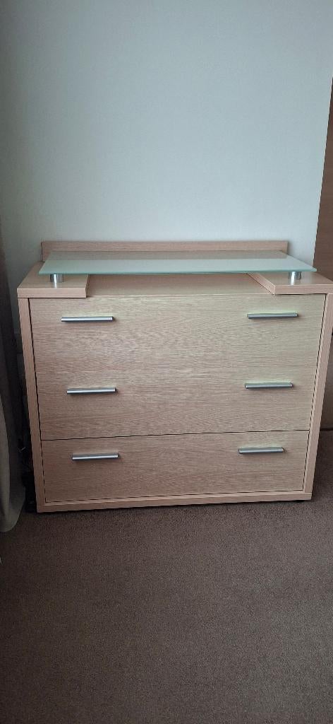 Slaapkamermeubelen: ladekast + 2 bijhorende nachtkastjes, 3 ou 4 tiroirs, 25 à 50 cm, Moins de 100 cm, Enlèvement