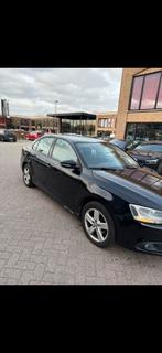 Jetta 1.6 tdi bluemotion 2011, Autos, Euro 5, Achat, Capteur de stationnement, 1 kg