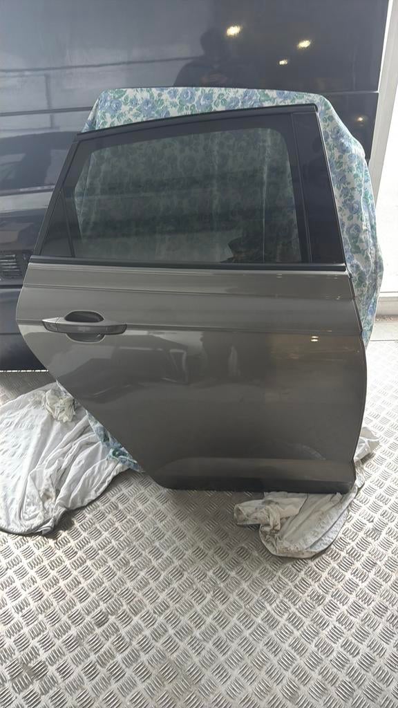 La Polo GTI se trouve juste derrière la porte, Autos : Pièces & Accessoires, Enlèvement, Arrière, Porte