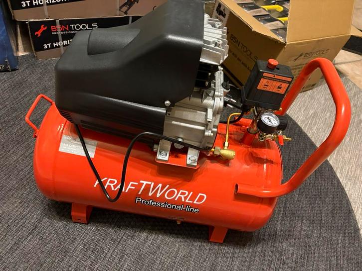 Compresseur 50L KraftWorld, Bricolage & Construction, Compresseurs, Comme neuf, Enlèvement ou Envoi