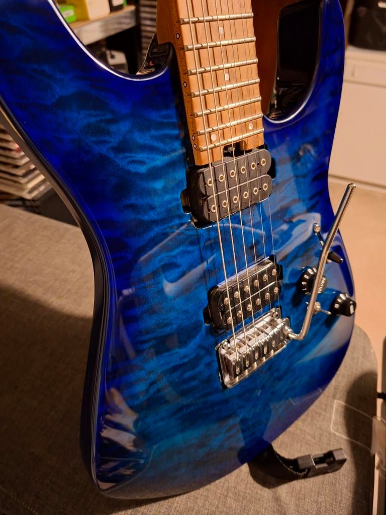 Charvel dk24 hh chlorine burst in perfecte nieuwstaat, Muziek en Instrumenten, Snaarinstrumenten | Gitaren | Elektrisch, Nieuw
