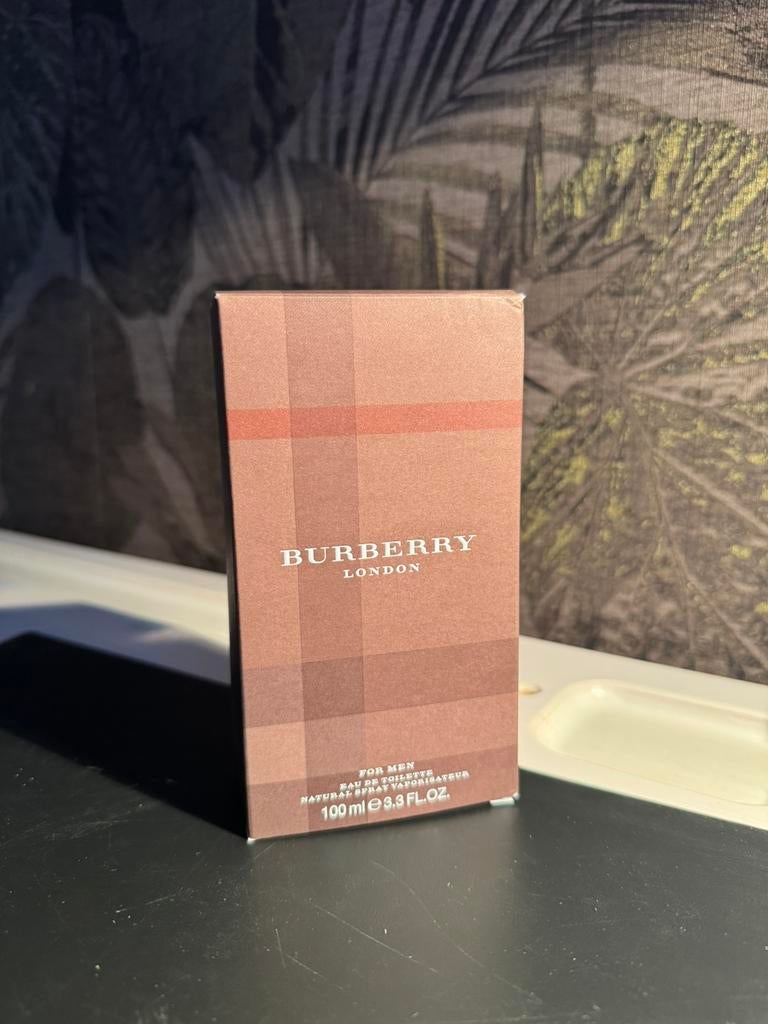 Burberry London For Men Eau de Toilette, Ophalen of Verzenden, Zo goed als nieuw
