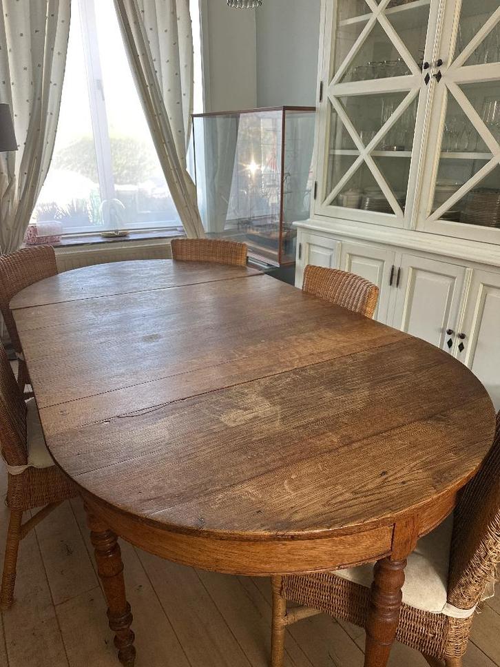 Table ronde à rallonge ancienne, Maison & Meubles, Tables | Tables à manger, Utilisé, 100 à 150 cm, 200 cm ou plus, Cinq personnes ou plus