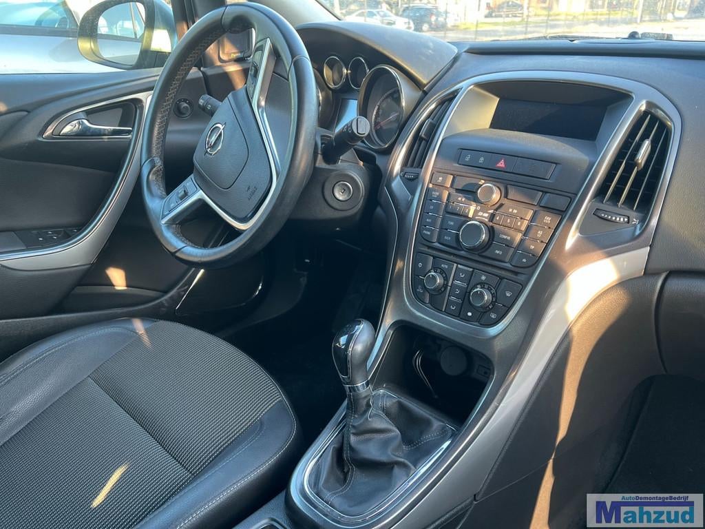 OPEL ASTRA J Dashboard delen, Gebruikt, Opel Automobile GmbH, Kontakt@opel-infoservice.de, Opel