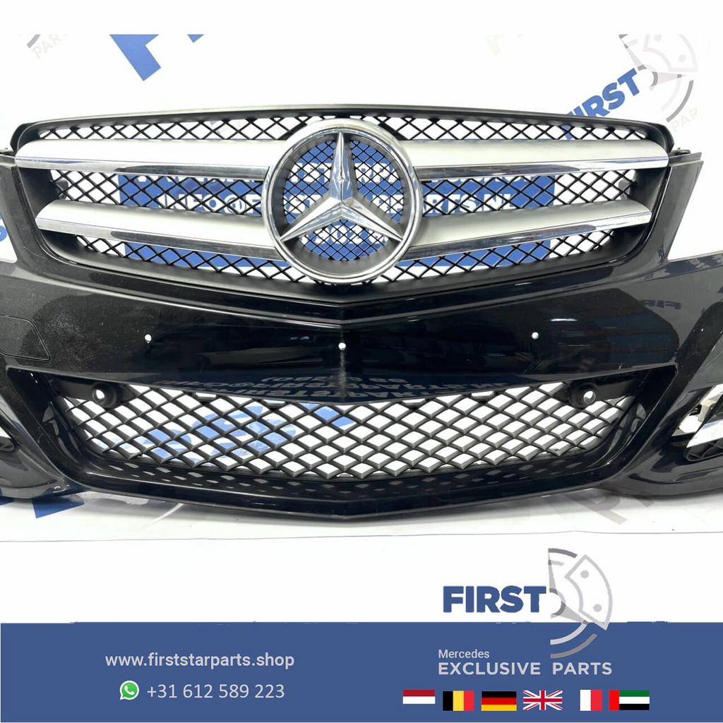 W204 FACELIFT VOORBUMPER COMPLEET + GRIL ORIGINEEL Mercedes, Auto-onderdelen, Gebruikt, -, Voor, Ophalen of Verzenden
