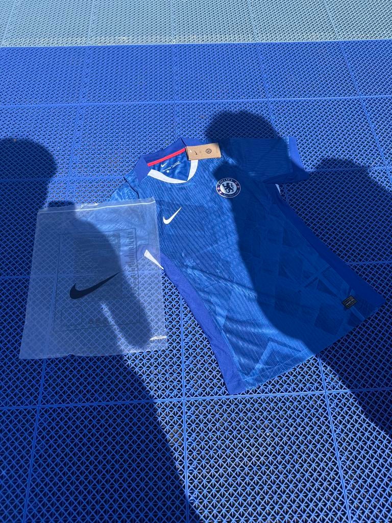 Maillot Chelsea - bleu - Taille S, Vêtements | Hommes, T-shirts, Neuf, Taille 46 (S) ou plus petite, Bleu, Enlèvement ou Envoi