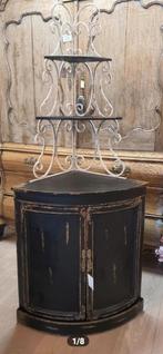 Charmante Clayre&Eef hoekkast, (Nieuw)

Perfect voor een lan, Enlèvement