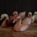 Magnifique ensemble vintage de 7 cygnes en onyx, Envoi