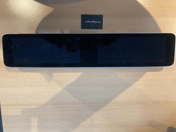 Compteur kilométrique KM d'un Mercedes GLA, 3 mois de garantie, Utilisé, -, -