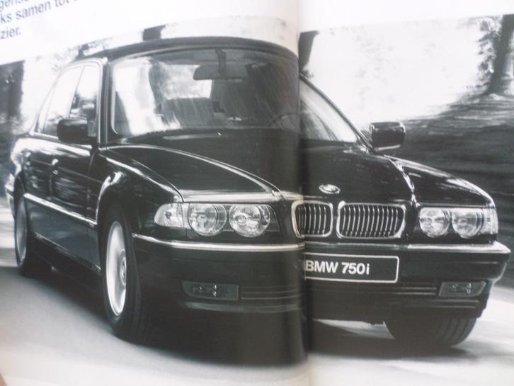 Brochure de la BMW Série 7 2000, Livres, Autos | Brochures & Magazines, BMW, Enlèvement ou Envoi