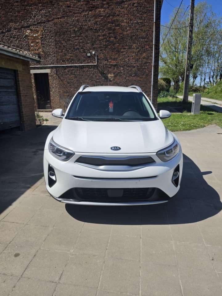 Kia stonic prete a immatriculer garantie, Bluetooth, Achat, Entreprise, Boîte manuelle