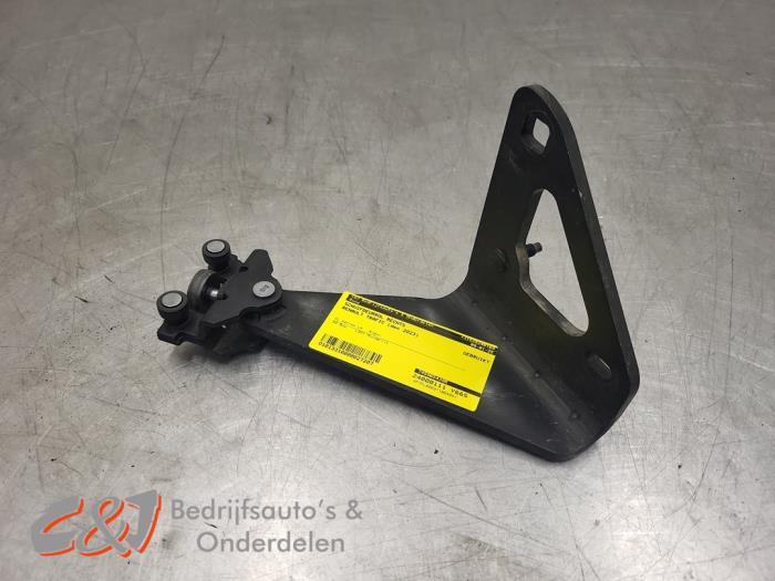 Roulette porte coulissante droite d'un Renault Trafic (OYKPN, Autos : Pièces & Accessoires, Renault, -, 3 mois de garantie, Utilisé