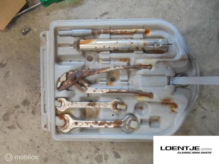 Gereedschapset BMW  e30 e28, Auto-onderdelen, Overige Auto-onderdelen, BMW, Gebruikt, Ophalen of Verzenden