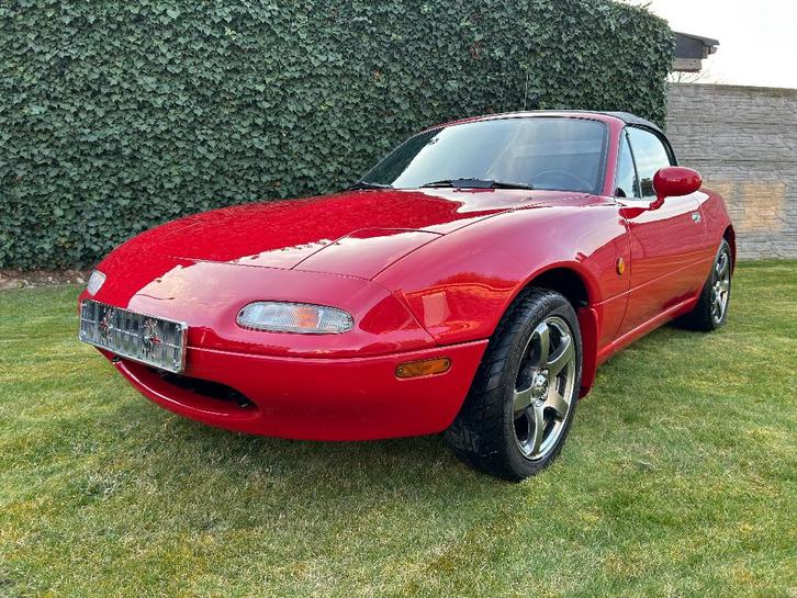 MAZDA MX5 APRÈS, Autos, Mazda, Particulier, MX-5, Essence, Cabriolet, 2 portes, Boîte manuelle, Rouge, Noir, Cuir, Propulsion arrière