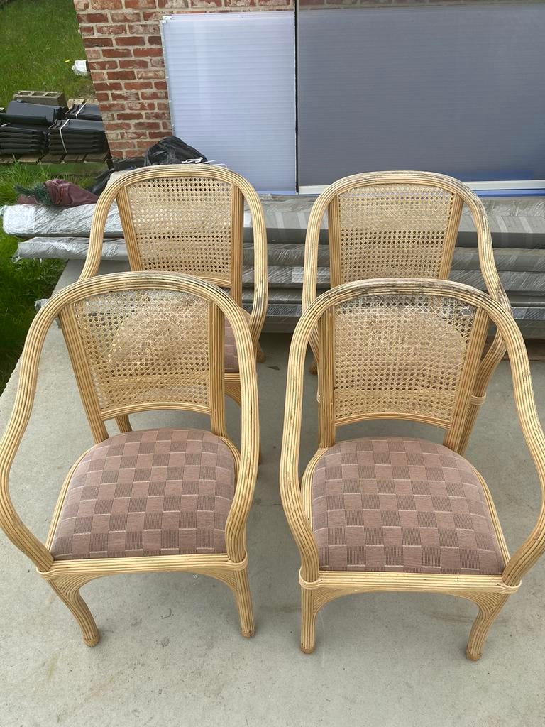 GRATIS!!! 4 rotan mooie tuinstoelen, Ophalen, Zo goed als nieuw, Rotan
