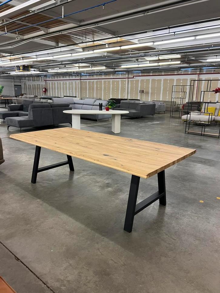 Vol massief eiken eettafel – 240 x 110 cm – nieuw, Huis en Inrichting, Tafels | Statafels, Ophalen of Verzenden