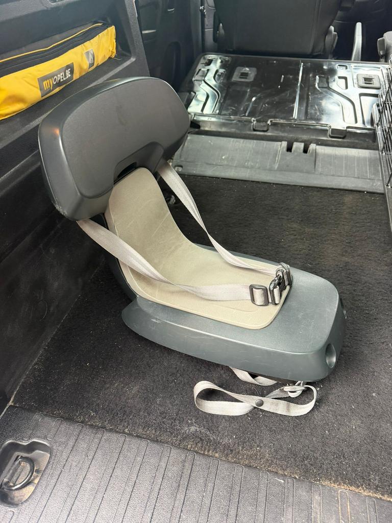 Fietszitje voor achterop de fiets, Ophalen