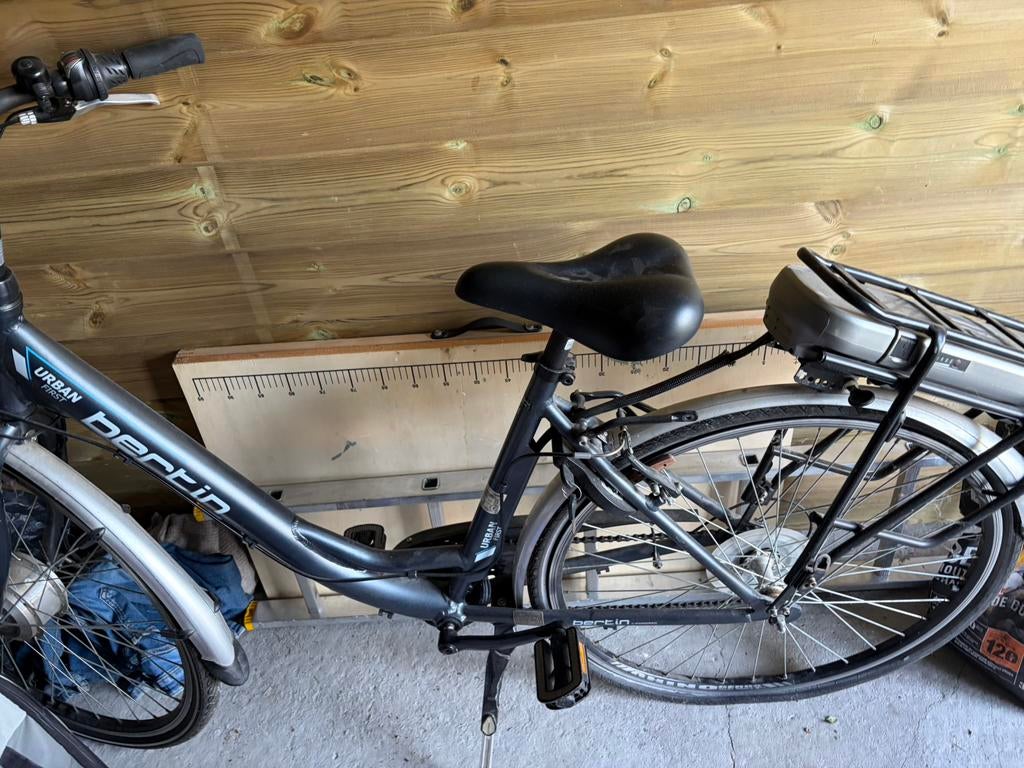 Elektrische fiets nog werk aan, Ophalen, Zo goed als nieuw