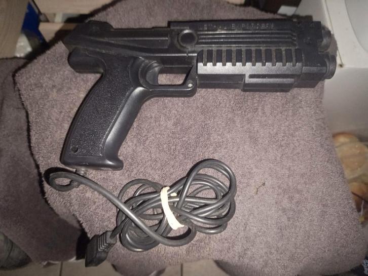Sega Megadrive Gun Lethal Enforcers, Consoles de jeu & Jeux vidéo, Consoles de jeu | Sega, Enlèvement ou Envoi
