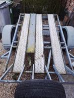 Aanhangwagen voor 3 motorfietsen, Ophalen