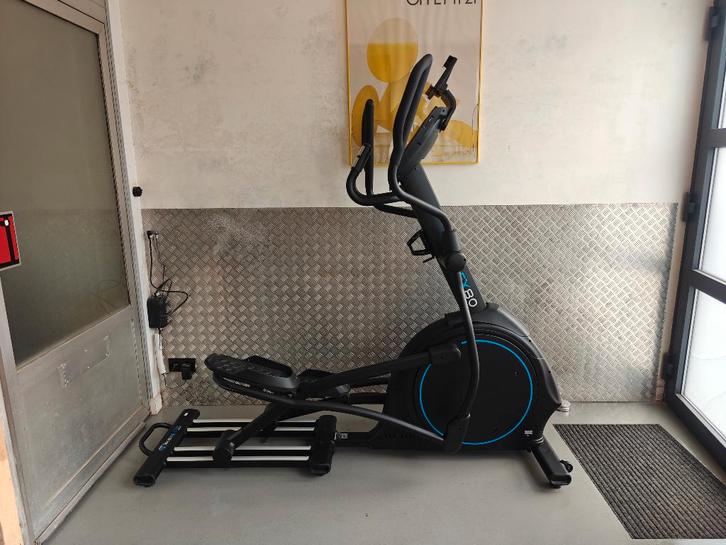 CardioStrong FX80 elliptische crosstrainer vélo elliptique, Sports & Fitness, Appareils de fitness, Comme neuf, Vélo elliptique