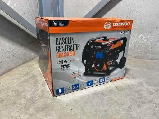 Daewoo GDAX4500 generator NIEUW, Doe-het-zelf en Bouw, Aggregaten, Nieuw, Benzine, Minder dan 5 kVA, Ophalen
