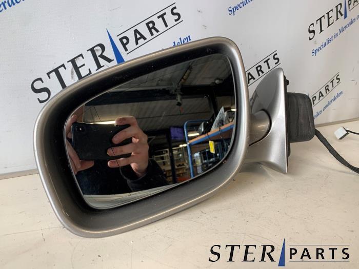 Buitenspiegel links van een Mercedes E-Klasse, Auto-onderdelen, Spiegels, Mercedes-Benz, Gebruikt, 3 maanden garantie, Ophalen of Verzenden
