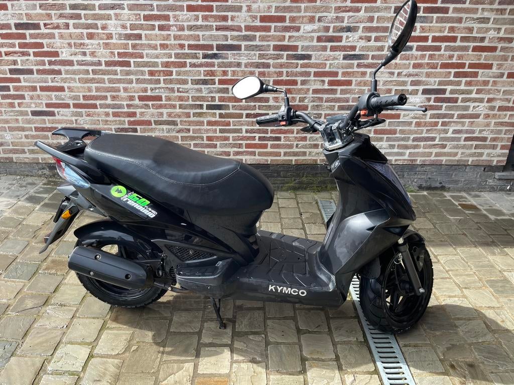 Kymco agility 50 naked, Fietsen en Brommers, Ophalen, Gebruikt, Kymco, Benzine