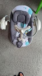 Electrische Babysitter met muziek en muggennet.  Gratis bad, Kinderen en Baby's, Ophalen