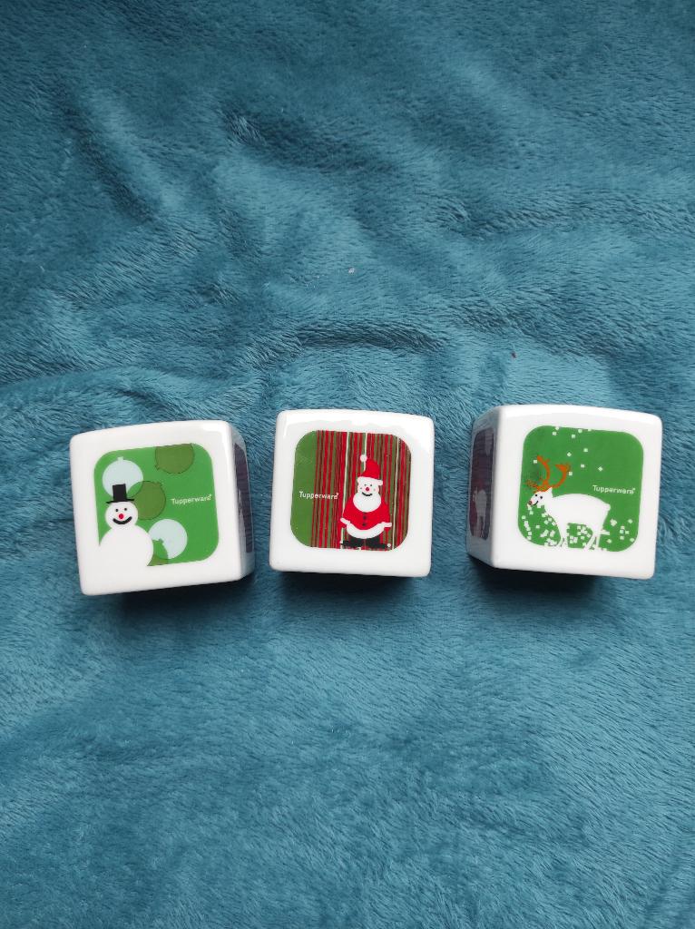 Tupperware kaarsenhouders diner kaarsen kerstman, Maison & Meubles, Accessoires pour la Maison | Bougeoirs & Bougies, Utilisé