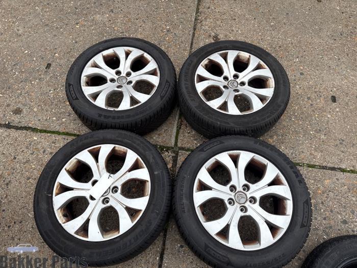 Sportvelgenset + banden van een Citroen C5, Auto-onderdelen, Banden en Velgen, Personenwagen, Gebruikt, 3 maanden garantie