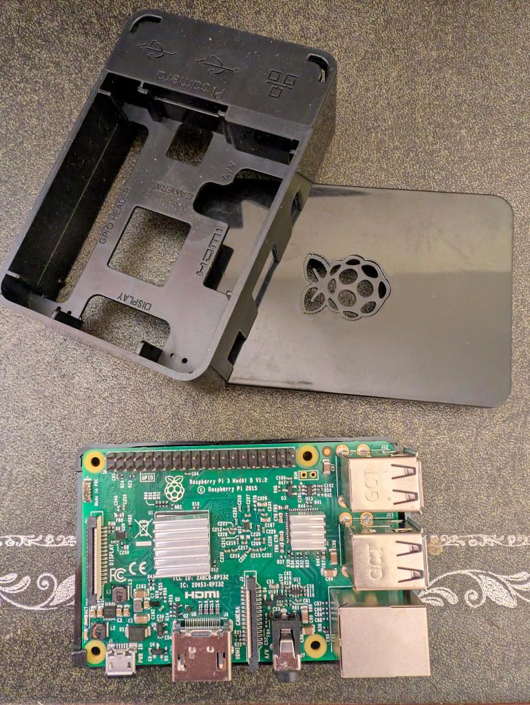 raspberry pi 3 model B v1.2, Hobby & Loisirs créatifs, Composants électroniques, Utilisé, Enlèvement ou Envoi