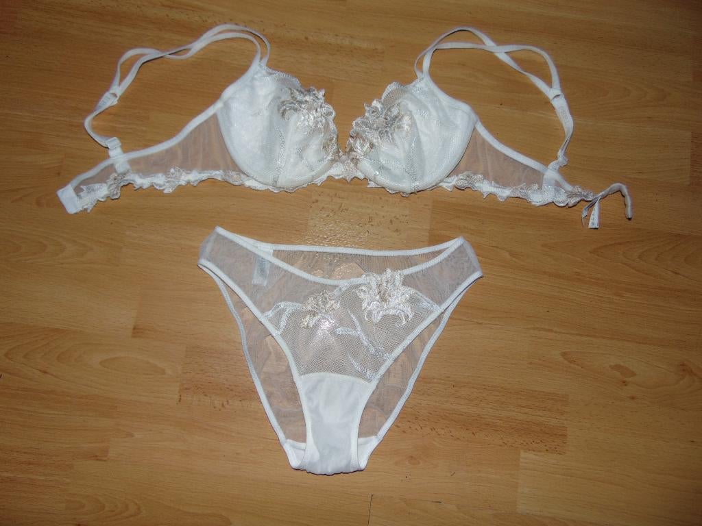 Lingerie setje 80C/ 38 nieuwstaat, Ophalen of Verzenden, Wit, Setje