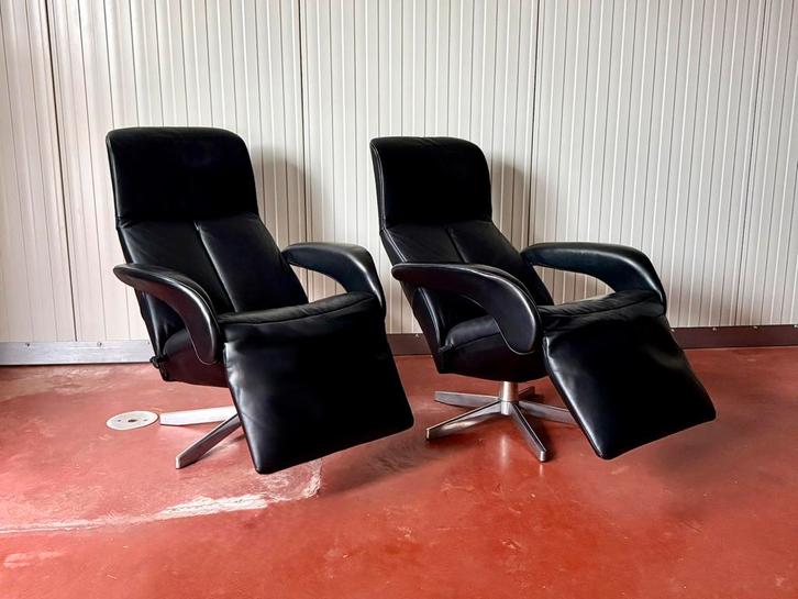 2x JORI Symphony mono-move relaxfauteuil zwart leder, Huis en Inrichting, Fauteuils, Zo goed als nieuw, Leer, Metaal, 50 tot 75 cm