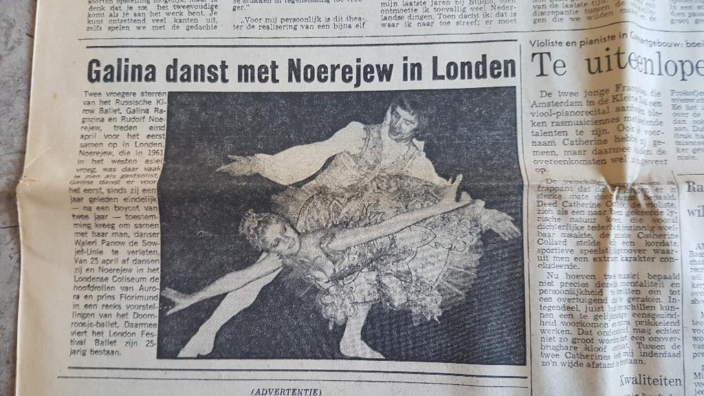 Ballet: Galina danst met Nurejev in Londen (1975), Collections, Revues, Journaux & Coupures, Enlèvement ou Envoi, Coupure(s)