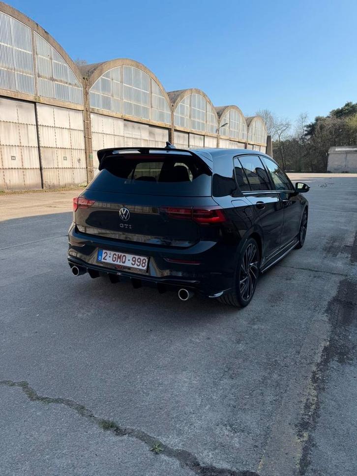 Golf 8 GTI, Autos, Volkswagen, Particulier, Golf, Caméra de recul, Essence, Euro 6, Berline, 5 portes, Automatique, Noir, Alcantara