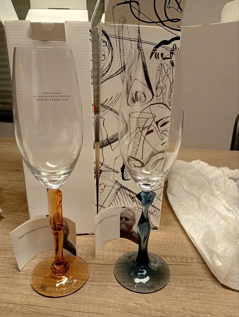 Wijnglazen kosta boda, Enlèvement ou Envoi