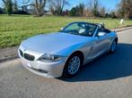 BMW Z4 2.0 i 60000km 6 vitesses . 2 nouveaux pneus, Autos, BMW, Cuir, Argent ou Gris, Boîte manuelle, Noir