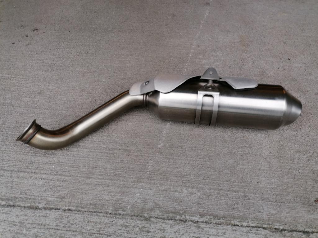 KTM DUKE 690 LC4 silencieux origine état impeccable 2016-., Motos, Enlèvement, Neuf