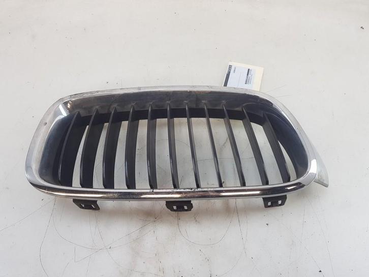 GRILLE BMW 3 serie (F30) (|51137255412|19297610|), Auto-onderdelen, Carrosserie, BMW, Gebruikt