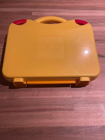 Lego 10713 classic koffer beschikbaar voor biedingen