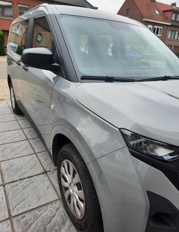 Ford  Tourneo Courier  Trend 1.0 Ecoboost  beschikbaar voor biedingen