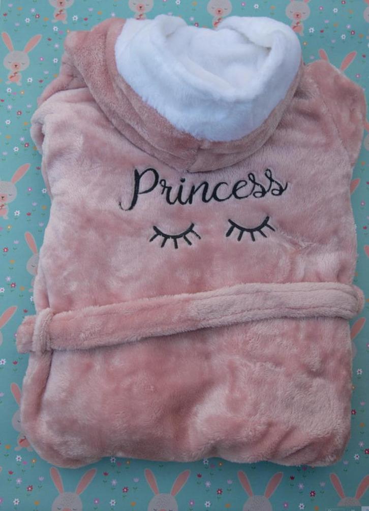 Badjas Lipsy Girl met kap roze fur Maat 9-10 jaar NIEUW, Kinderen en Baby's, Kinderkleding | Kinder-zwemkleding, Nieuw, Badponcho