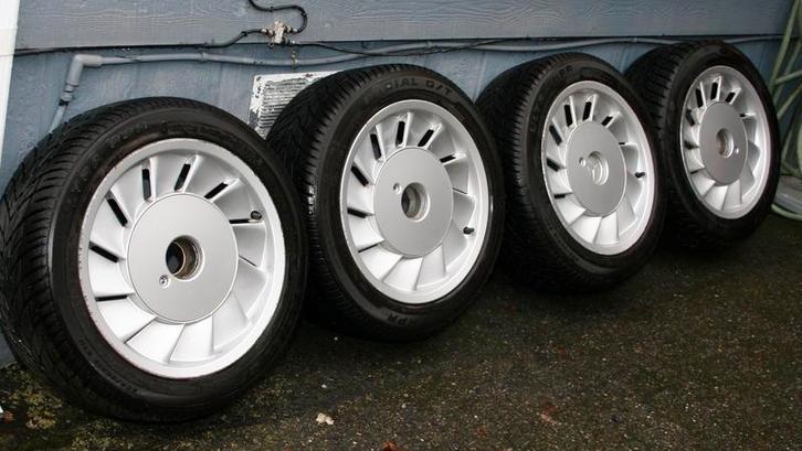ZEER ZELDZAME ACT RONAL-velgen voor Mercedes w124, w126,..., Auto-onderdelen, Banden en Velgen, Banden en Velgen, 16 inch, Personenwagen