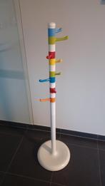 IKEA Krokig kinderkapstok, Ophalen, Kunststof, 100 tot 150 cm, Zo goed als nieuw