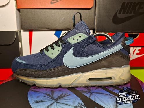 Nike Air Max 90 TerraScape 'Noise Aqua' EU44 2022, Kleding | Heren, Schoenen, Zo goed als nieuw, Sneakers, Blauw, Ophalen of Verzenden